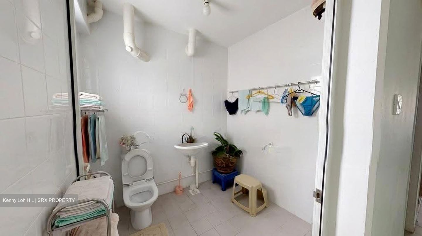 Blk 250 Gombak View (Bukit Batok), HDB 3 Rooms #630179841